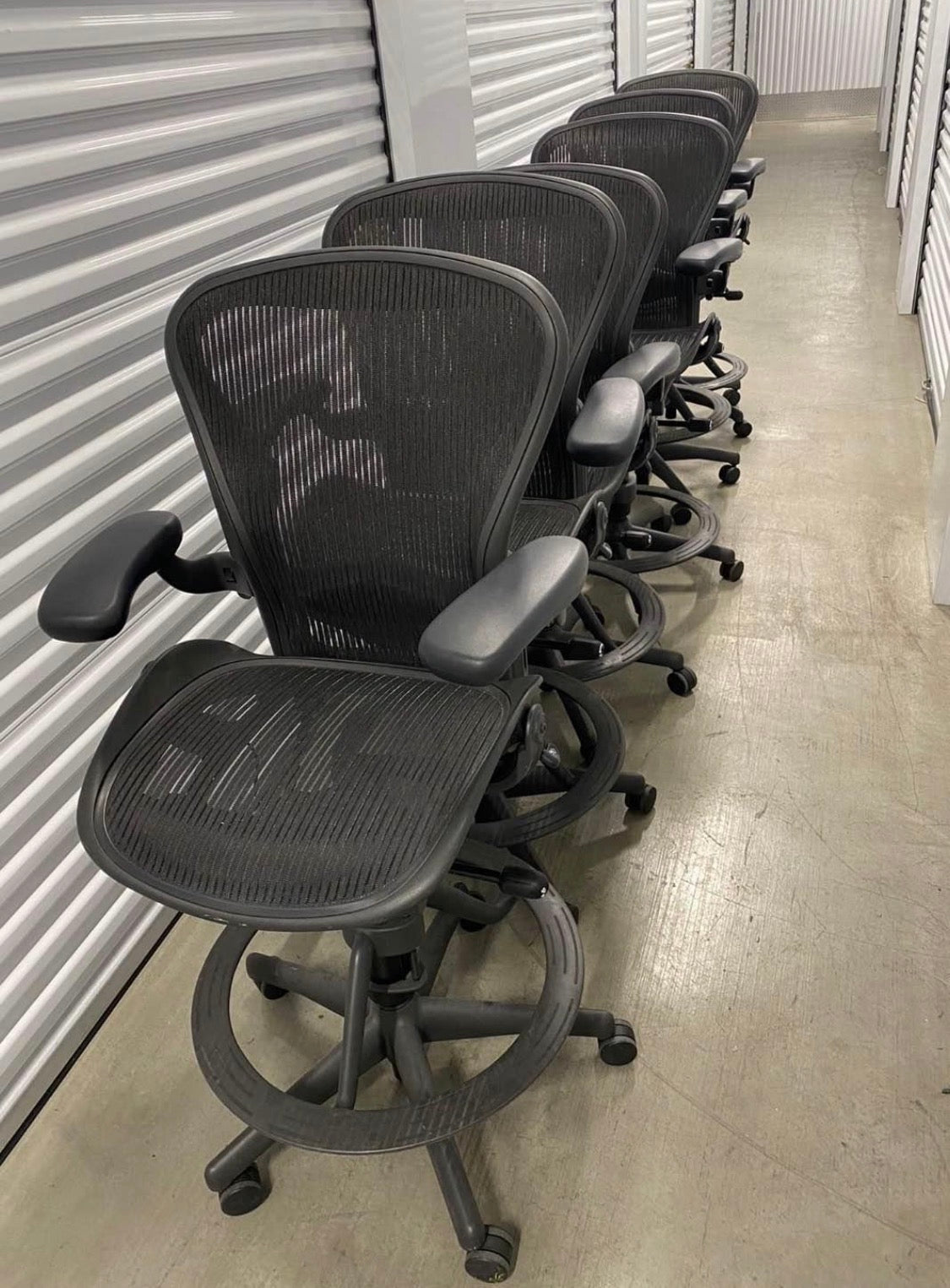 Premium Refurbished Herman Miller Aeron Classic Fully Loaded Model Drafting Office Chair/ Work Stool