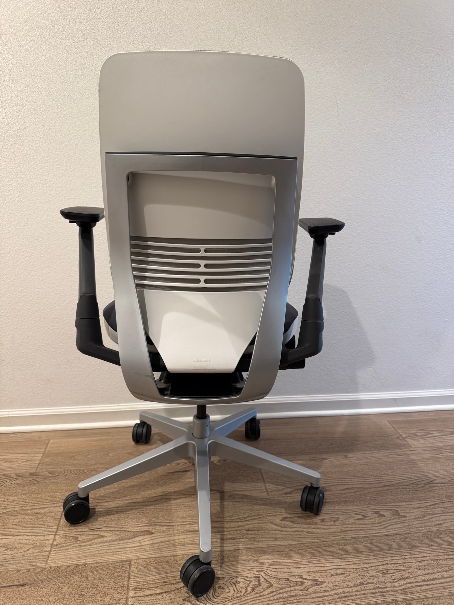 New Steelcase Gesture fully loaded Office chair