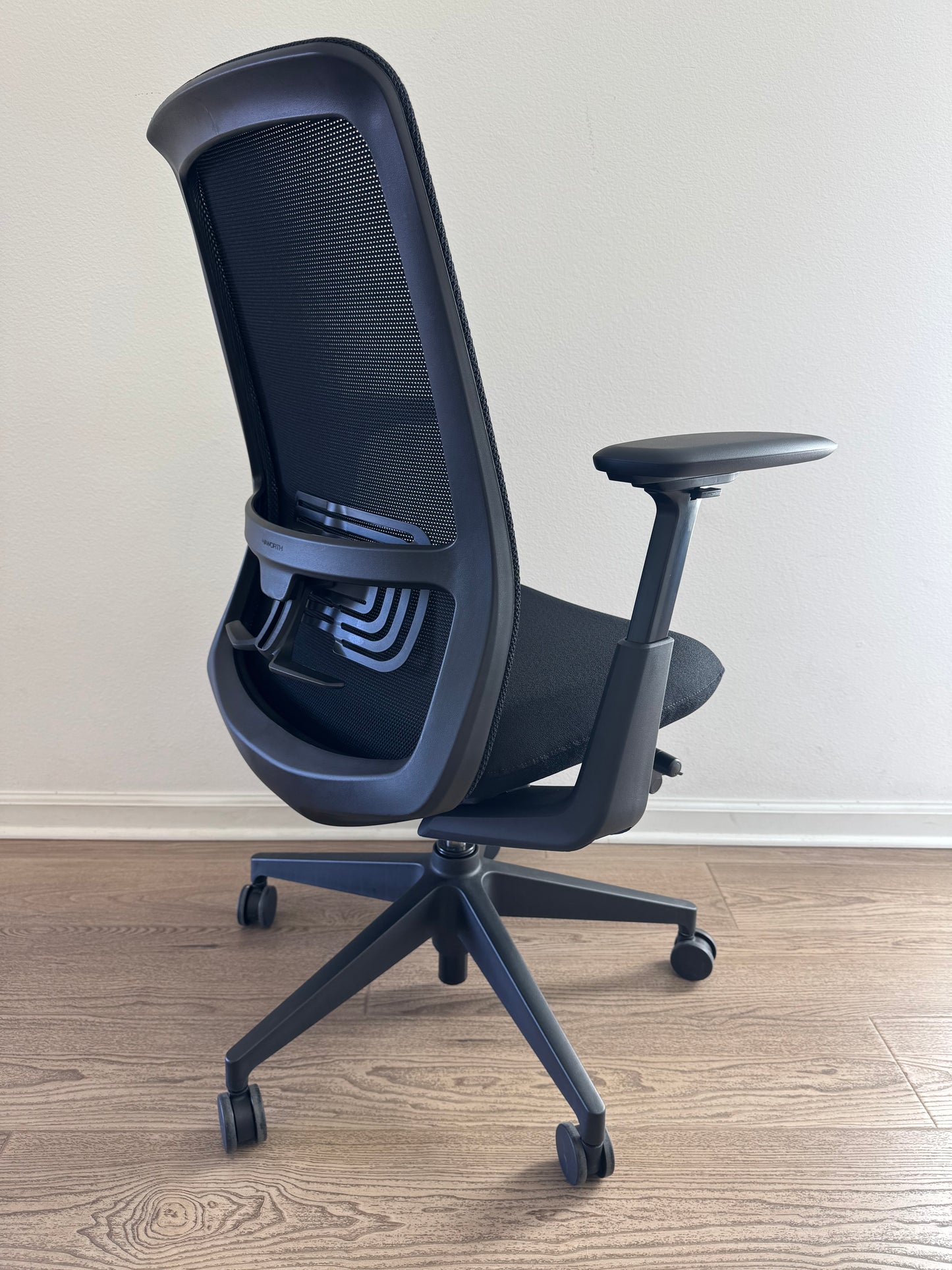 Haworth Soji®️Fully loaded High Mesh Back office Chair