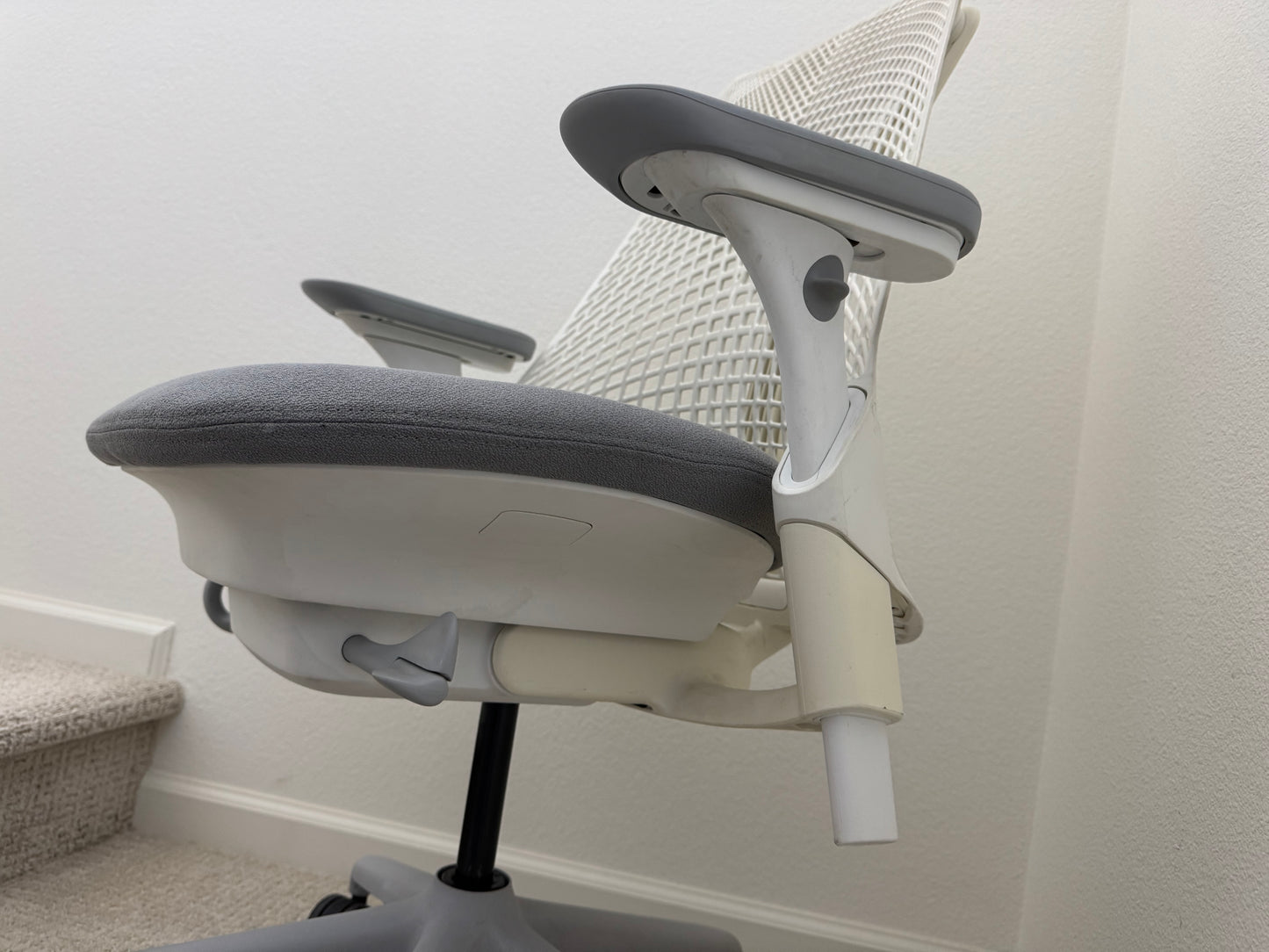 Herman Miller Sayl Fully Loaded Office Chair In White